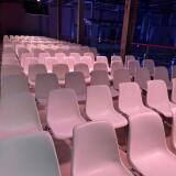 Kuipstoel wit, chroom frame, stapel/koppelbaar - Image 2